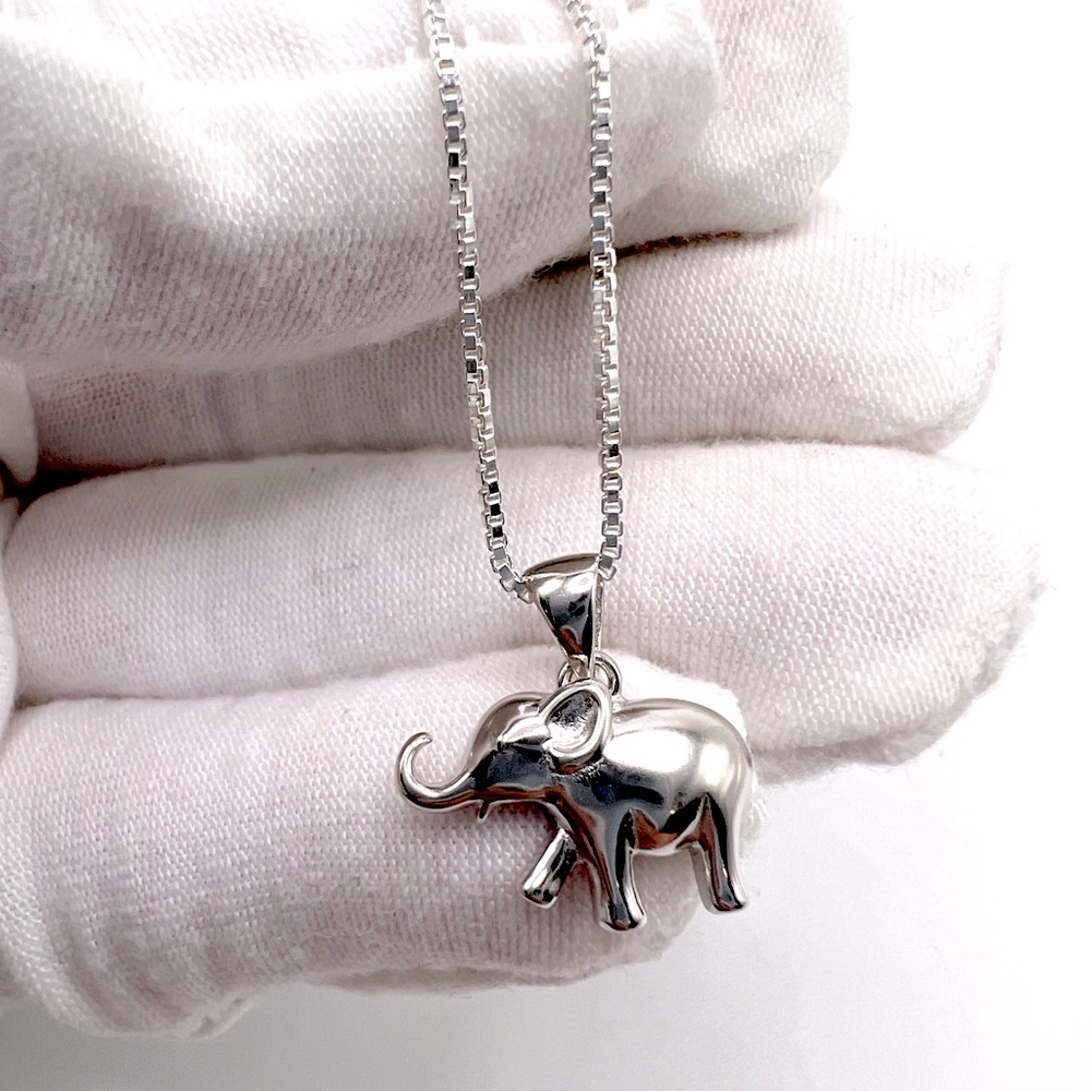 .925 Sterling Silver Elephant Necklace - Picture 4 of 14